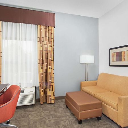 Hampton Inn Каллмен Екстер'єр фото