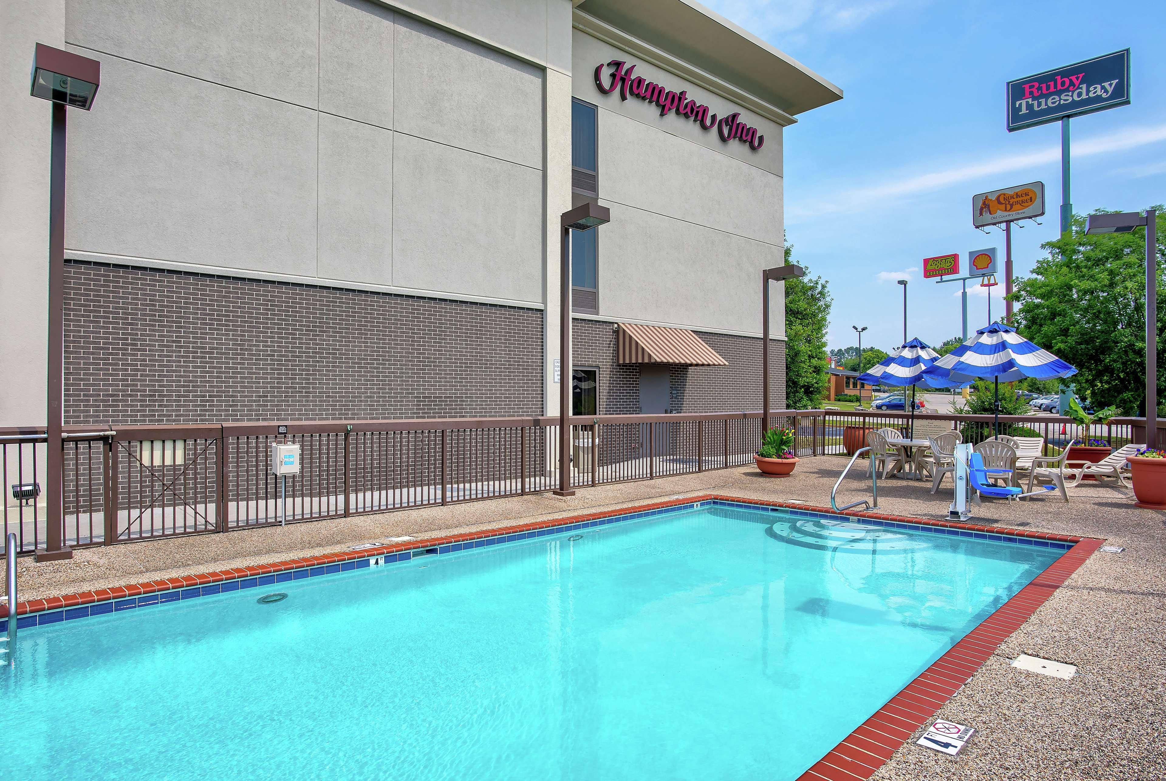 Hampton Inn Каллмен Екстер'єр фото